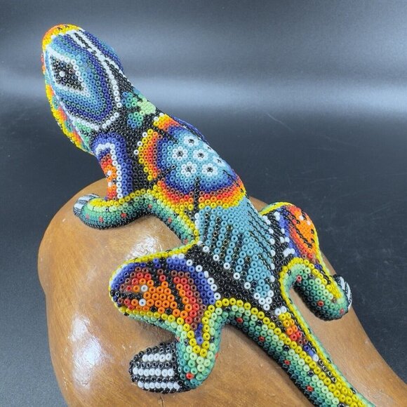 Mexican Folk Art Beaded Lizard On Pottery Wall Hanging Vase Vessel Alebrije VTG - Picture 4 of 15